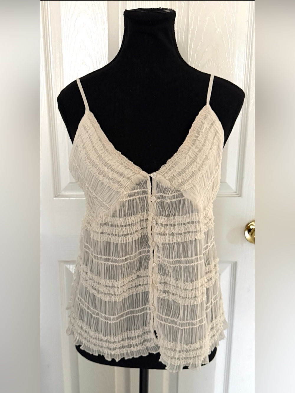 NWT Kirious Los Angeles Ivory Sheer Ruffle Cami Size Medium